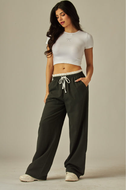 Off Duty Check Pants
