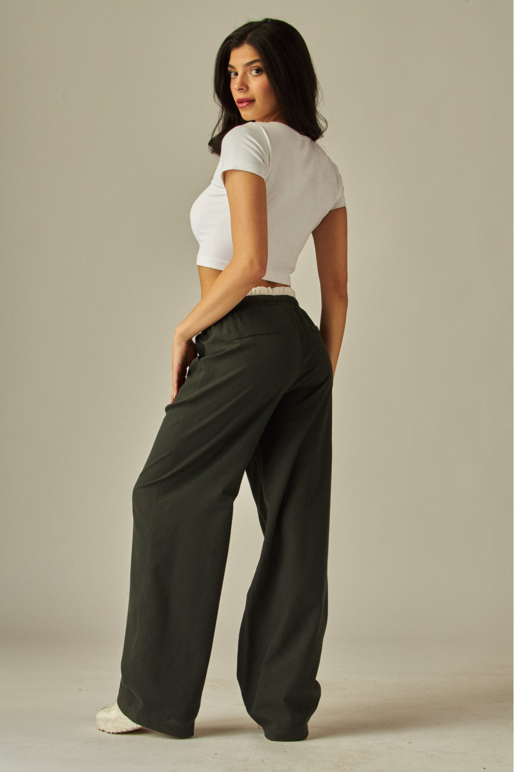 Off Duty Check Pants