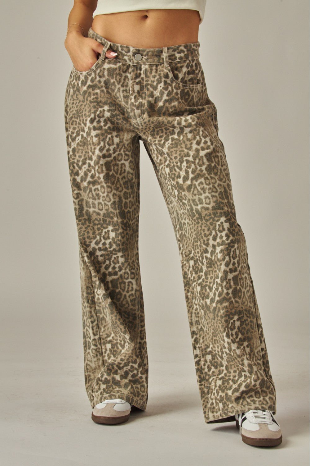Leopard Low-Rise Colossus Jeans - Hangerapparel