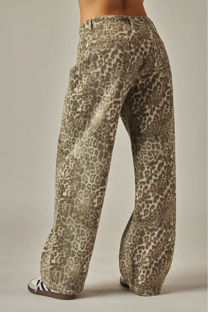 Leopard Low-Rise Colossus Jeans - Hangerapparel